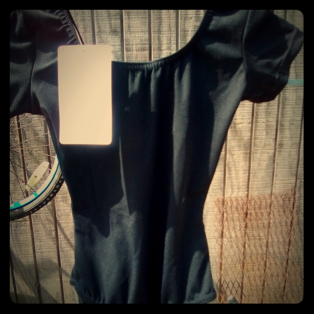 NWT girls Leotard